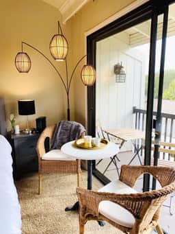 Luxe Napa Escape | King Bed Near Top Wineries