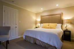 Pet-Friendly Napa Retreat | Wineries & Downtown