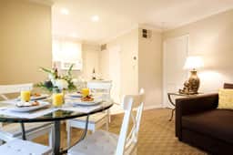 Napa Escape | Luxe King Bed | Near Wineries & Spa
