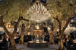 Luxury Napa Getaway | Golf Views + King Bed