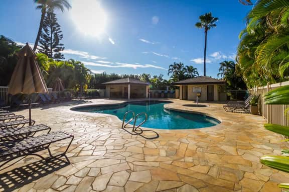 Beach Retreat | Walk to Maui’s Best Shores