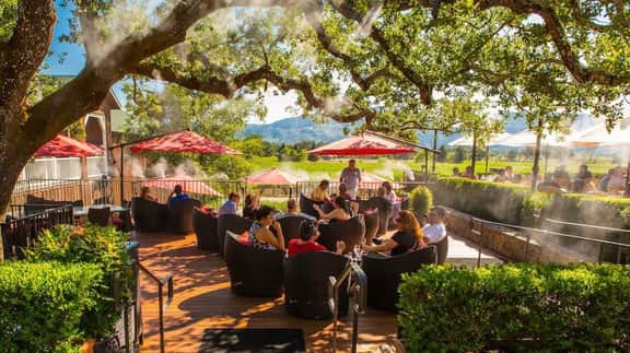 Lux Napa Escape | King Bed + Steps to Wineries