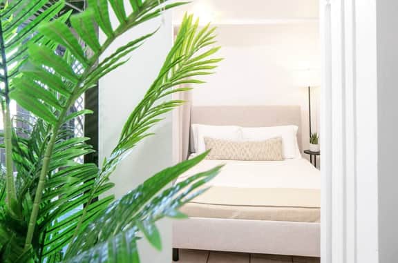 Oceanview Stay - Walk to Beach
