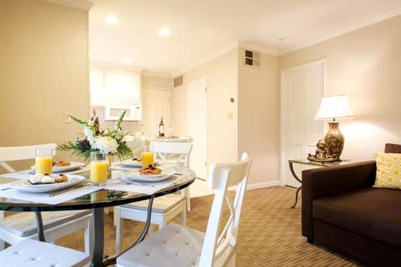 Napa Escape | Luxe King Bed | Near Wineries & Spa